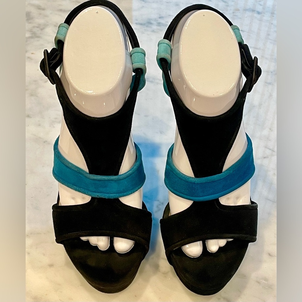 Gucci Vintage suede tricolor platform heels, buckles, sz 38, Fair - Picture 2 of 16